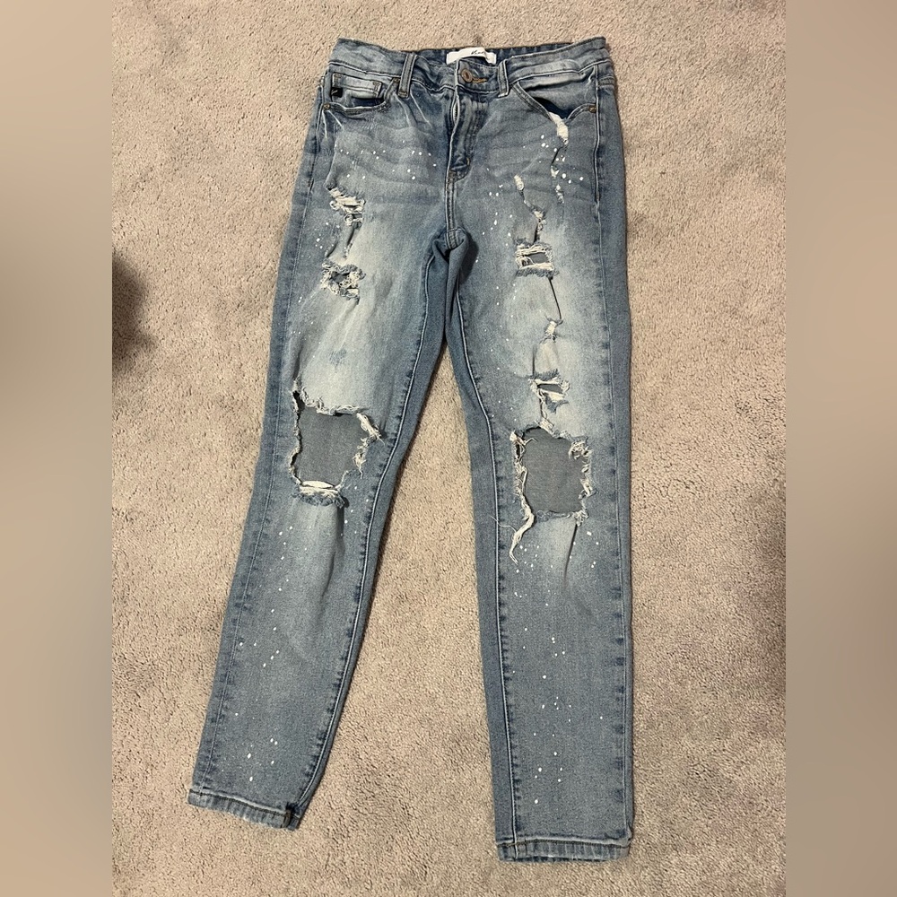 Women’s distressed Paint splattered KanCan jeans